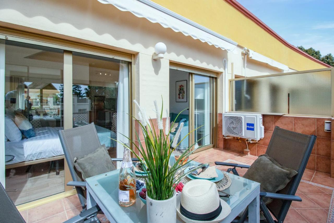 Modern Beach Apartment Romana Playa 723 In Marbella, Elviria Экстерьер фото